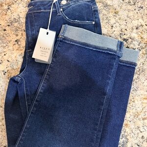 Risen Los Angeles RDP5334 Mid-Rise Crossover Boyfriend Jeans Size 9/29 Dark NWT